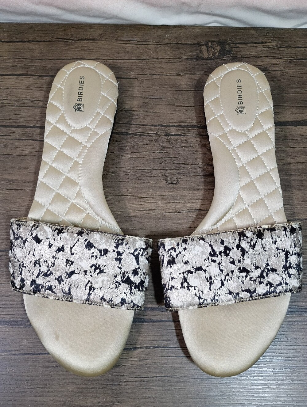 Birdies Leopard Silver Shadow Sandals Women's Size 9.5